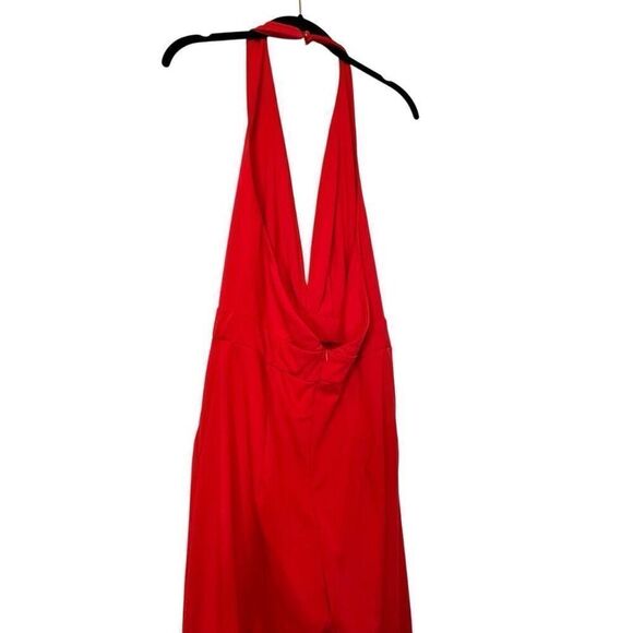 Soho Chic Open Back Deep V-neck Halter One Piece Jumpsuit Red Medium - Picture 4 of 5